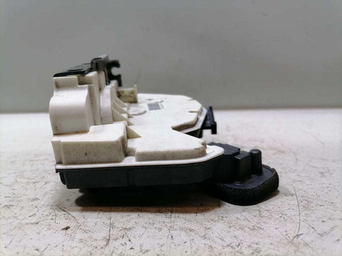 Seat Leon 5F original T&uuml;rschloss hinten links Bj.2015